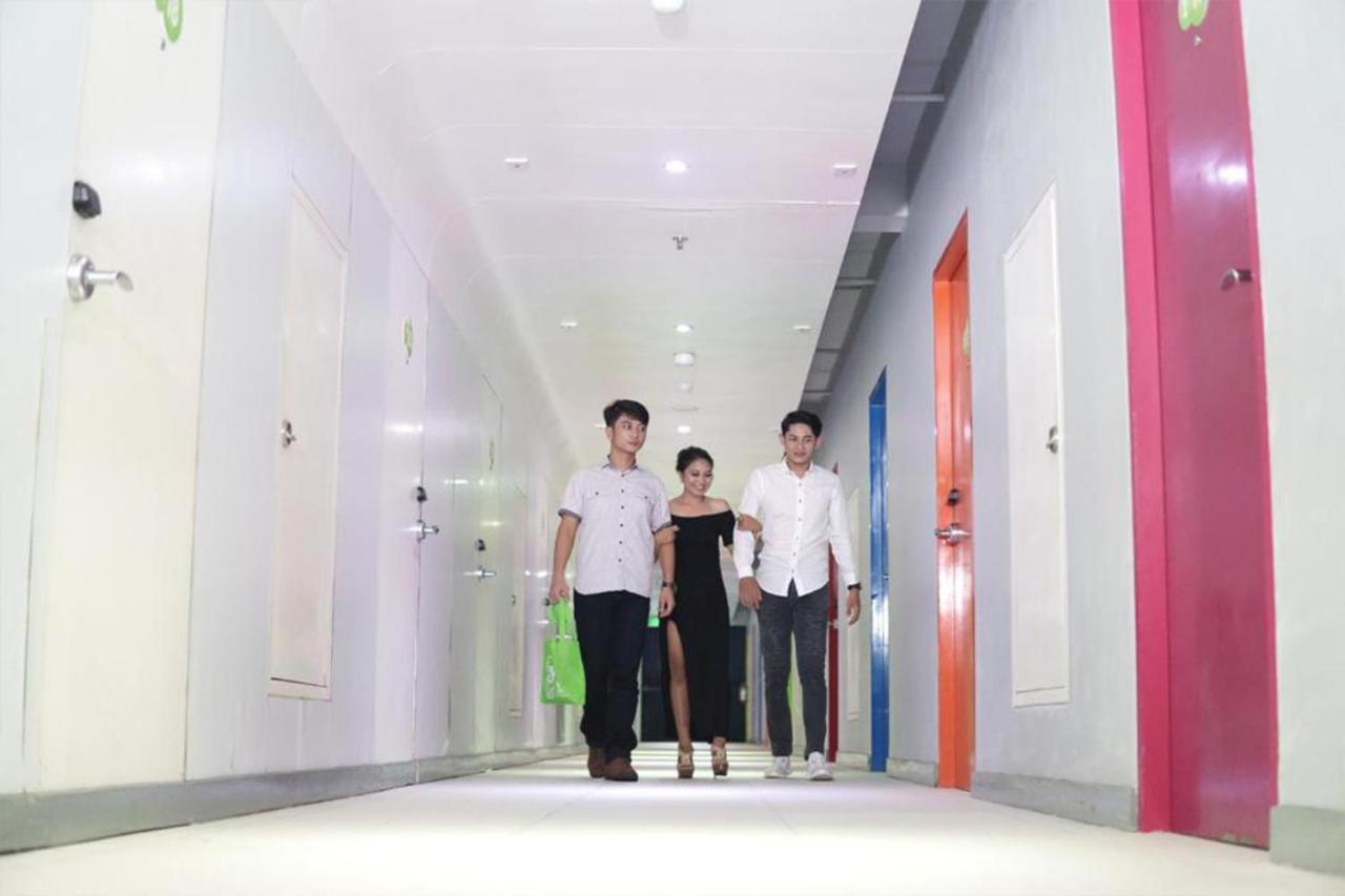 Singaraja Hotel - Chse Certified Экстерьер фото