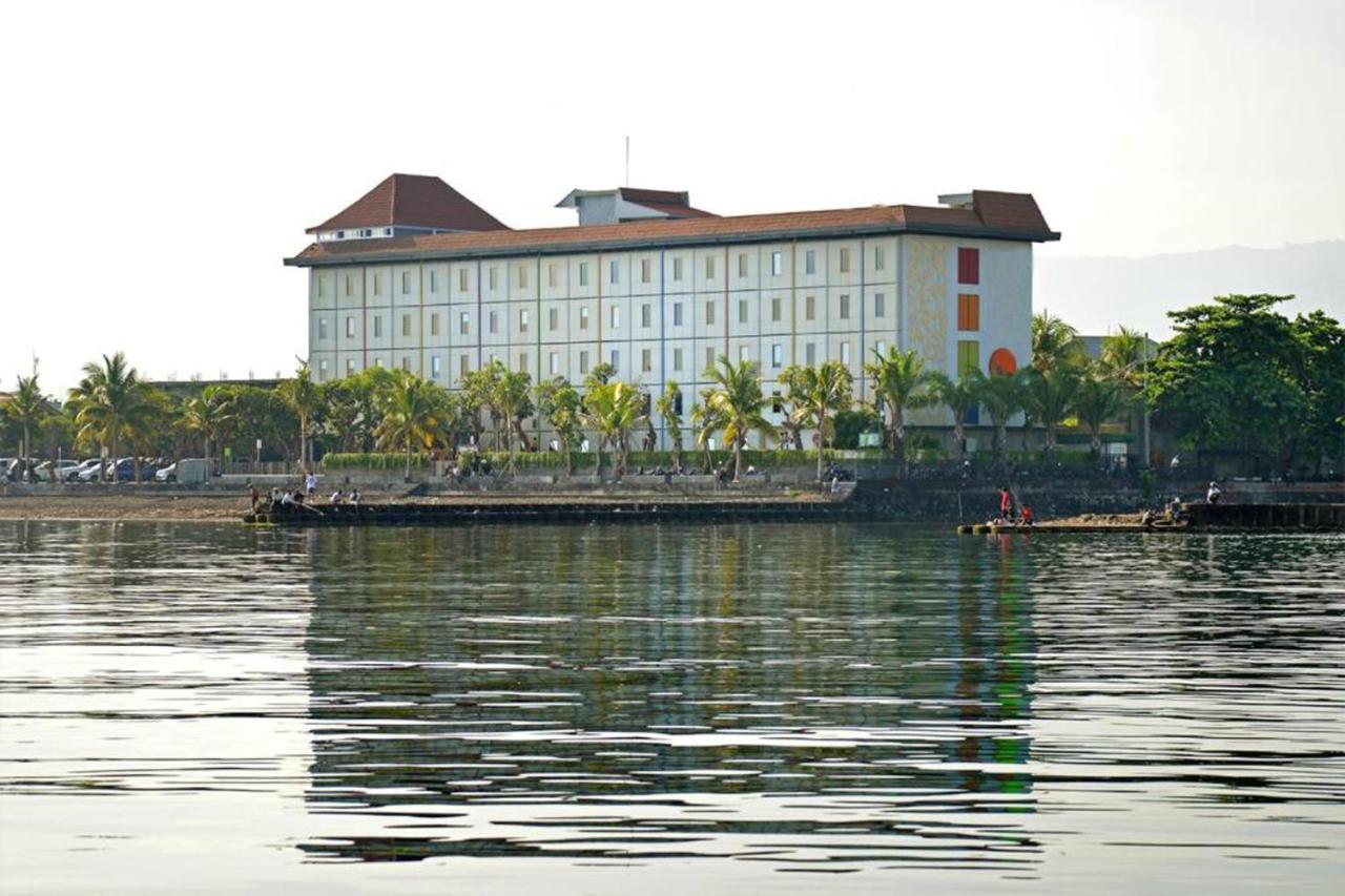 Singaraja Hotel - Chse Certified Экстерьер фото