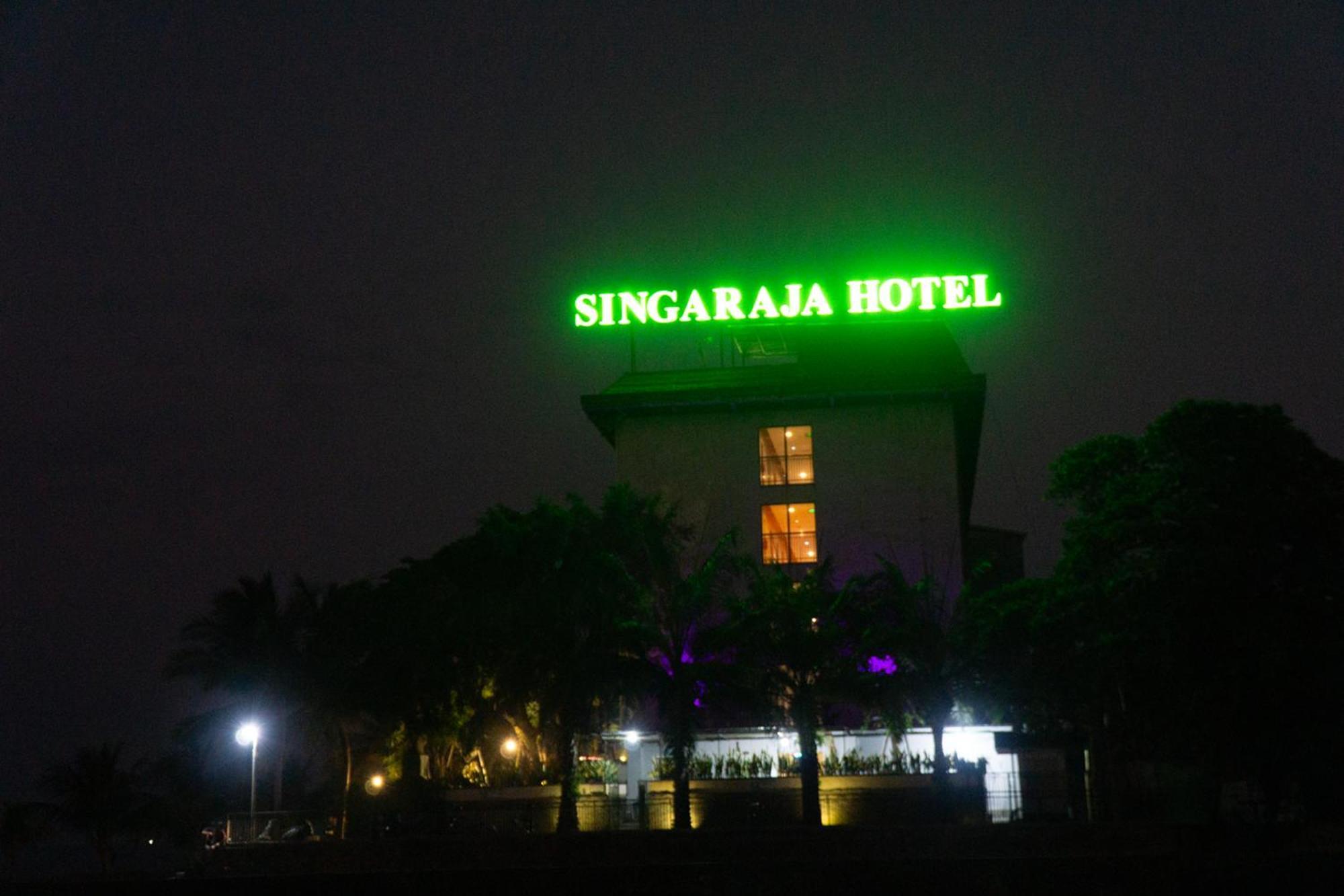 Singaraja Hotel - Chse Certified Экстерьер фото