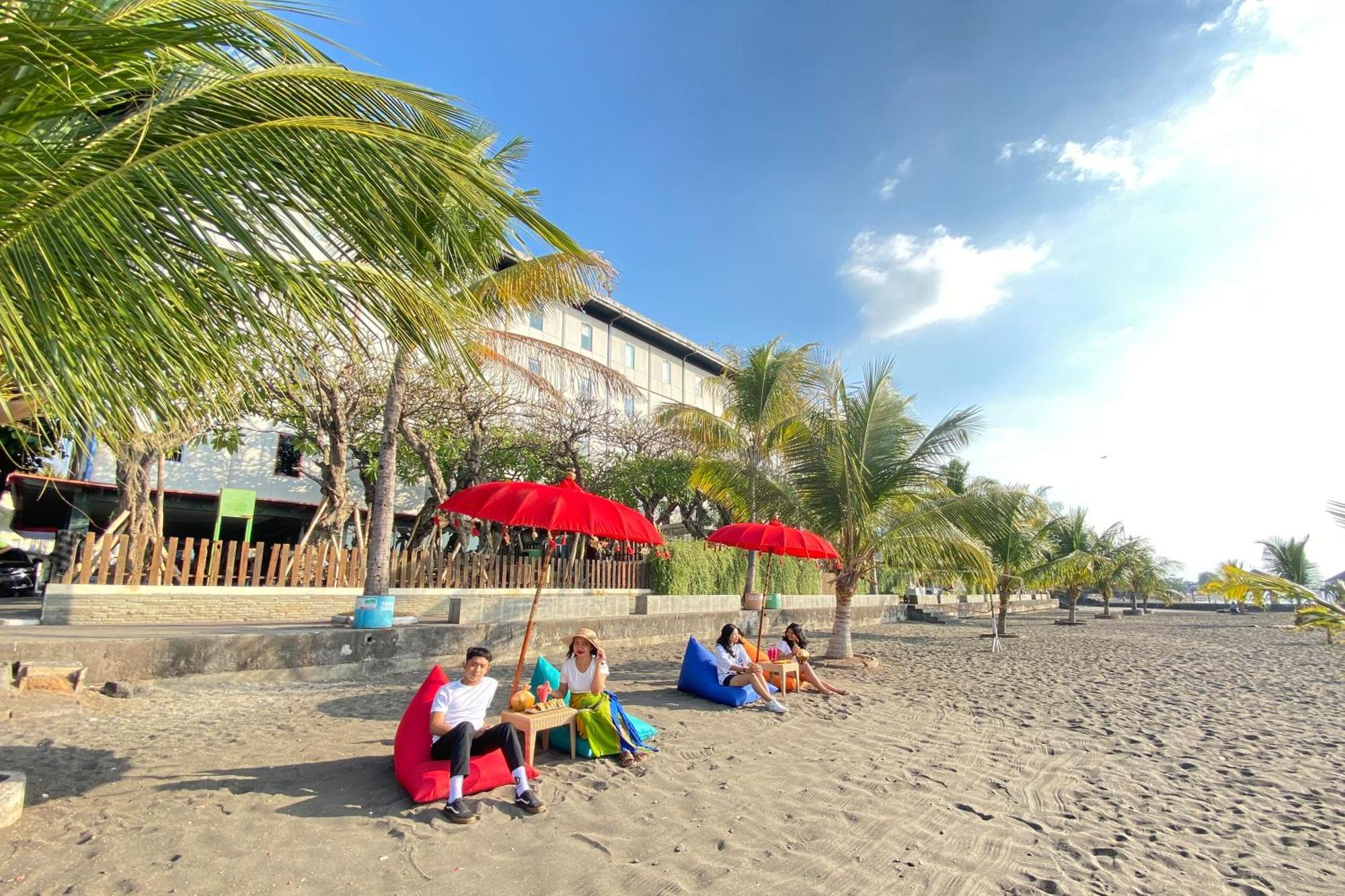 Singaraja Hotel - Chse Certified Экстерьер фото